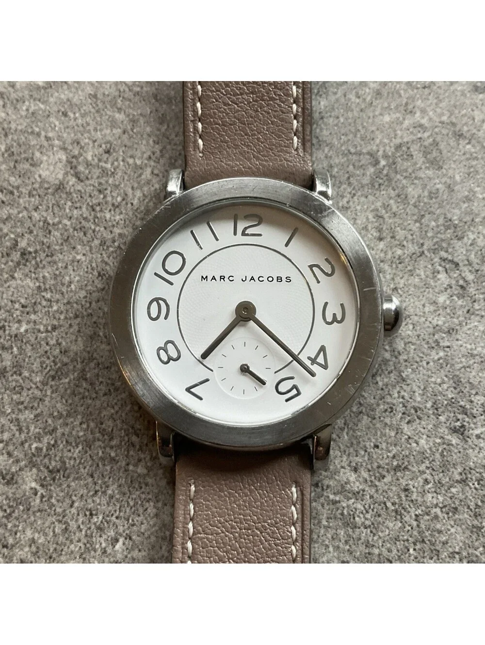 Marc Jacobs Womens Watch 36mm White Dial Leather MJ1468 Stainless Case A14